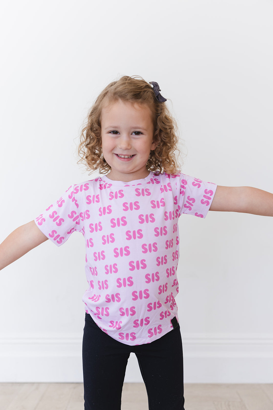 🎀 Sweet Sis Everyday Tee
