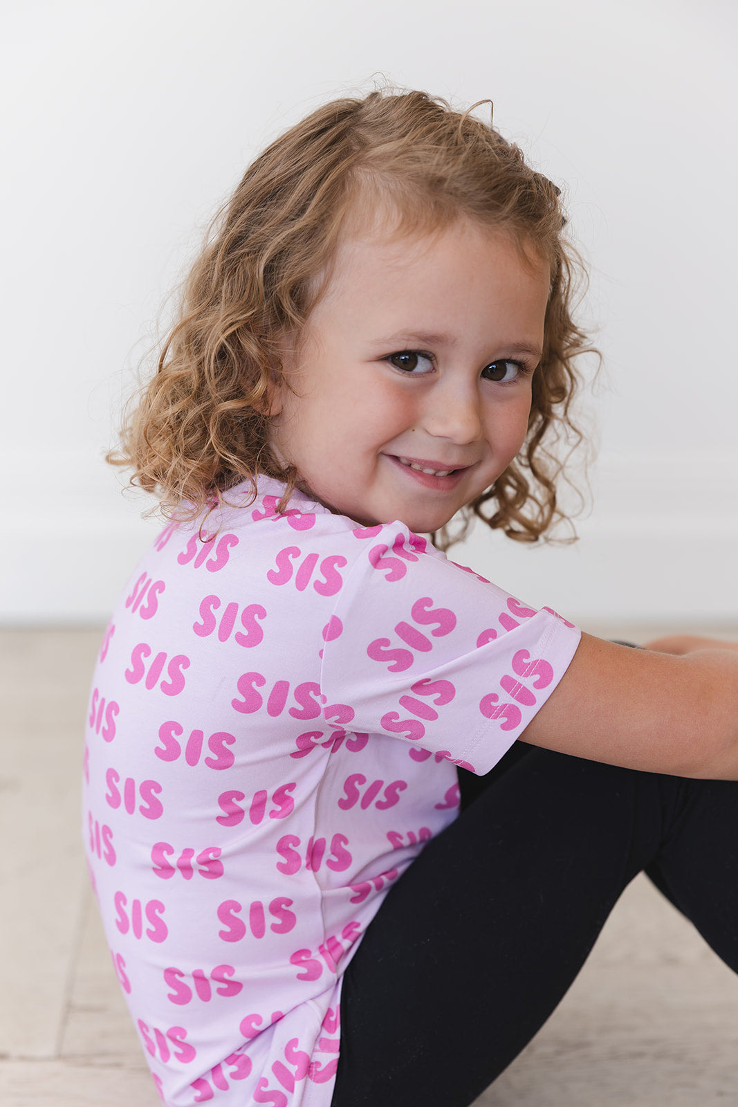 🎀 Sweet Sis Everyday Tee